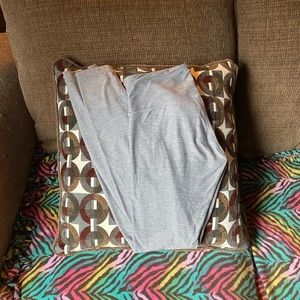 grey lululemon leggings